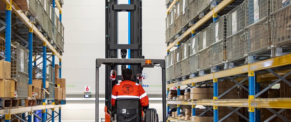 Warehousing and Logistics Recruitment and Labour Hire 21 Warehousing and Logistics Recruitment and Labour Hire 20